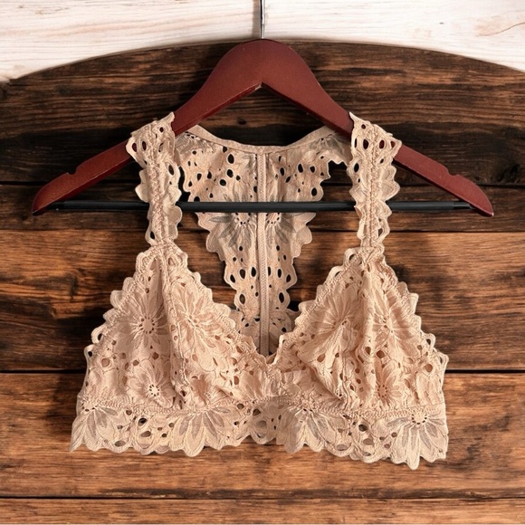 aerie Other - Aerie Nude Lace Bralette